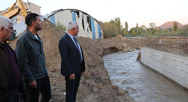 Oltu'da yeni köprülerin yapımına başlandı